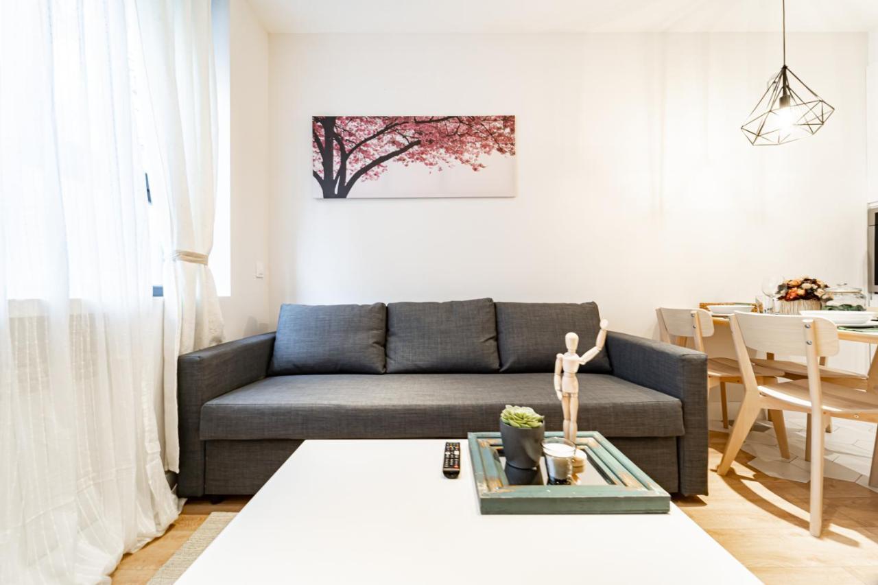 Edsam Madrid Apartments White Екстериор снимка