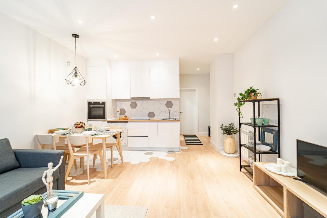 Edsam Madrid Apartments White Екстериор снимка